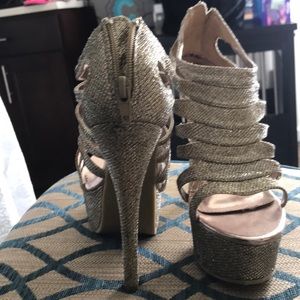 Chinese laundry 6 inch heels